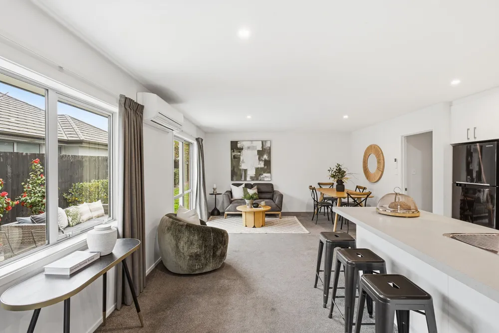 Photos of 8 Te Whariki Street
