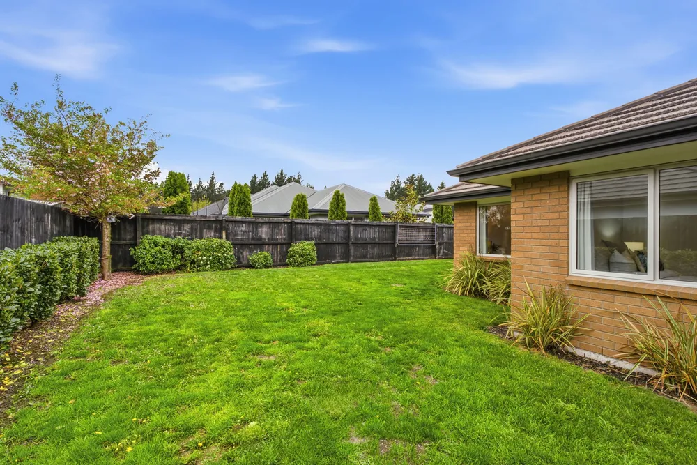Photos of 8 Te Whariki Street
