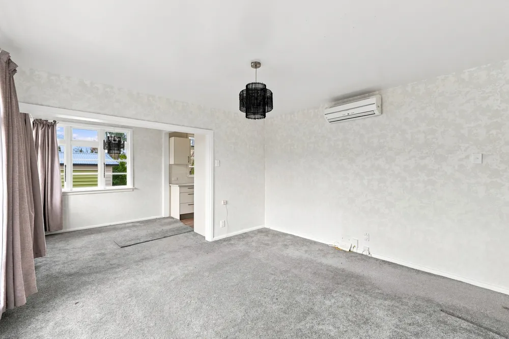Photos of 14 Scotston Avenue