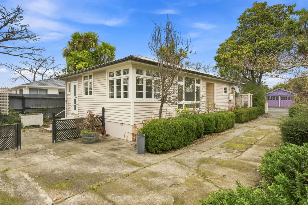 Photos of 14 Scotston Avenue