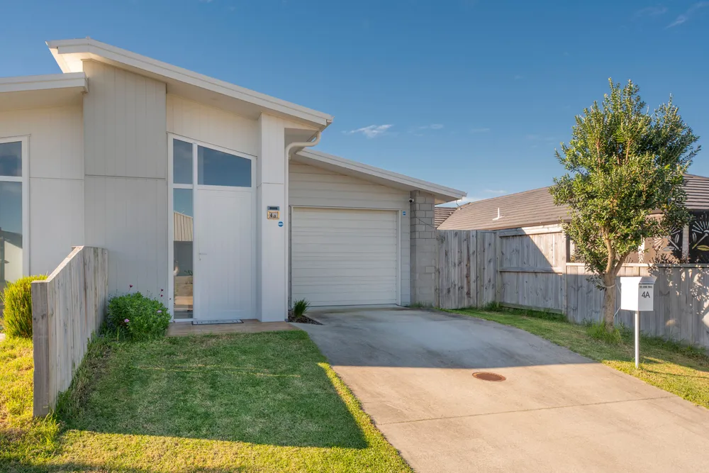 Photos of 4A Tiria Drive