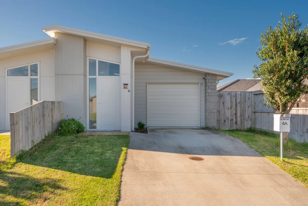 Photos of 4A Tiria Drive