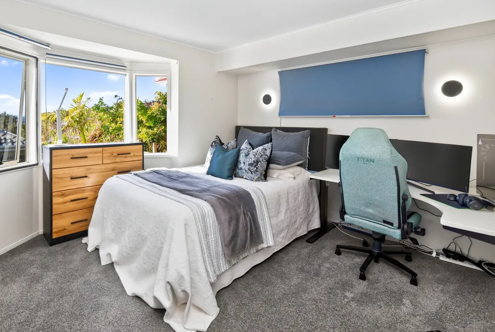 Photos of 93A Mellons Bay Road