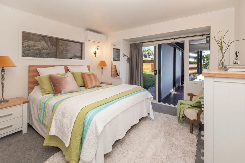 Photos of 93A Mellons Bay Road