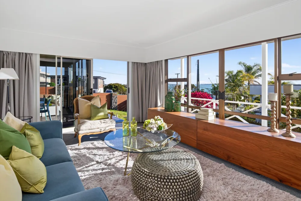 Photos of 93A Mellons Bay Road