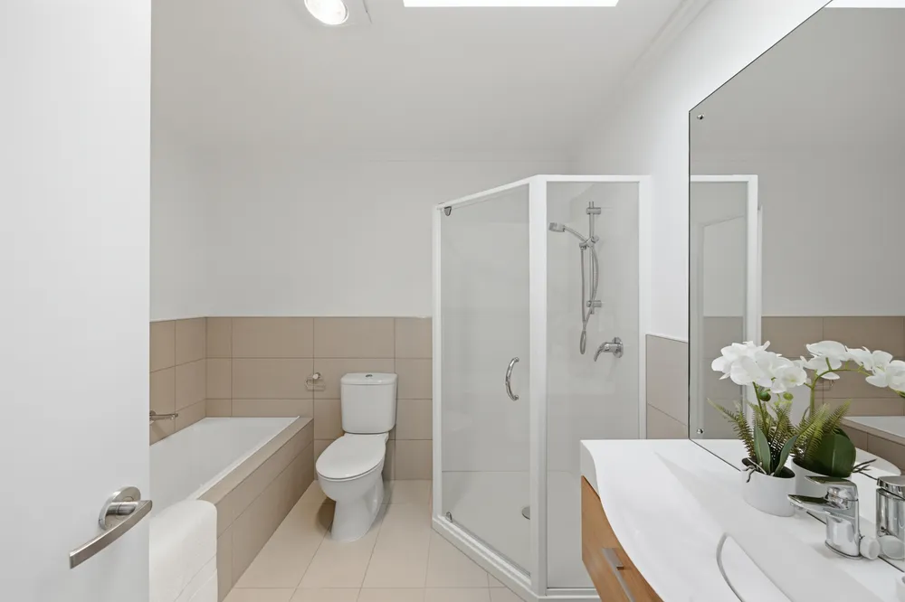Photos of 43 Scoria Crescent