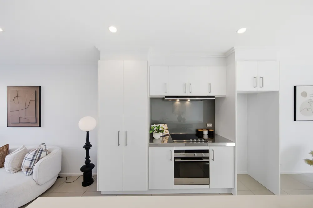 Photos of 43 Scoria Crescent