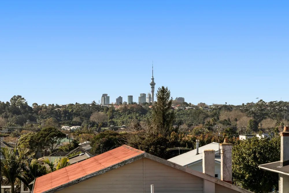 Photos of 75 Point Chevalier Road