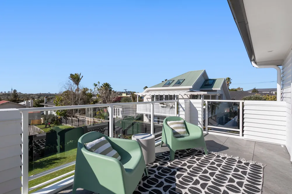 Photos of 75 Point Chevalier Road