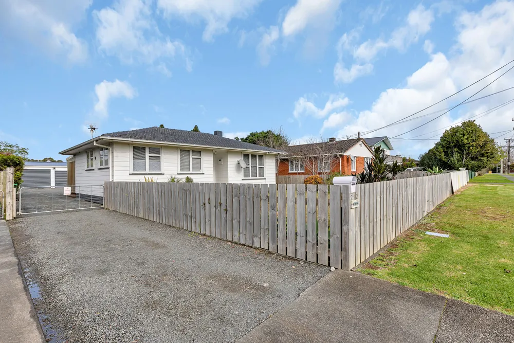 Photos of 212 Kiripaka Road