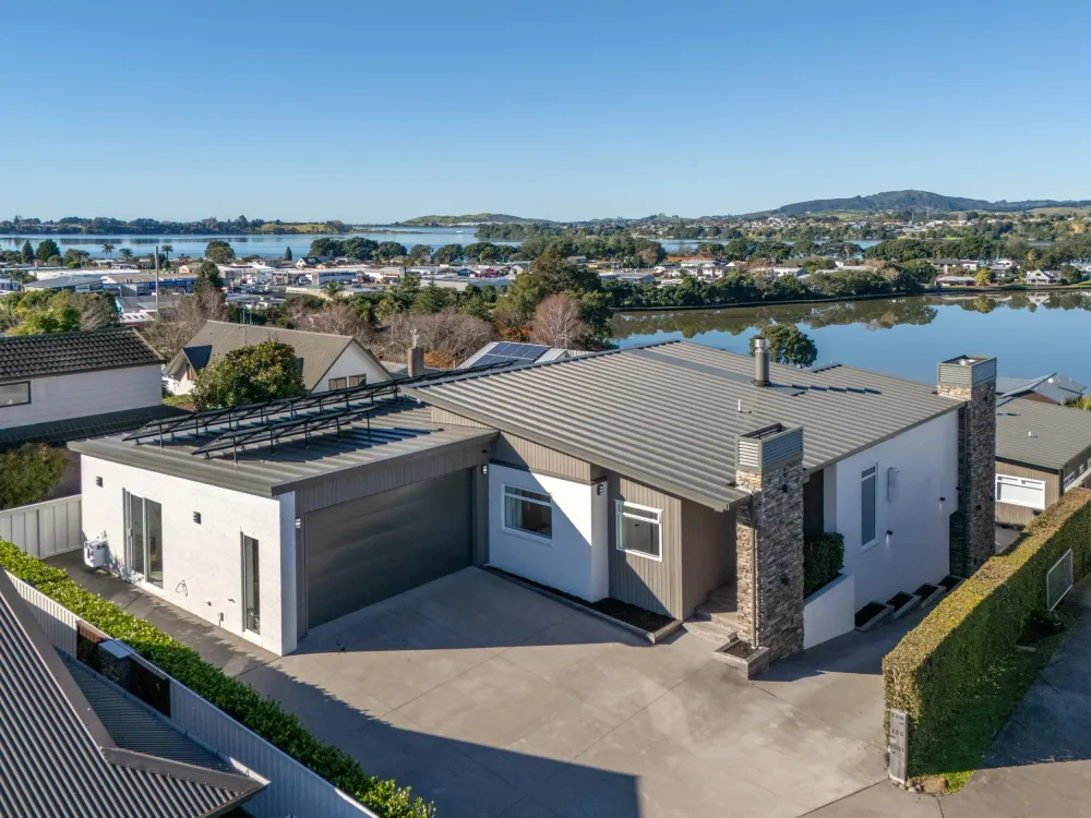 Photos of 138 Grace Road