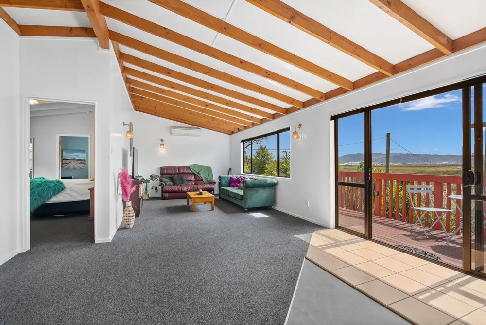 Photos of 3B Waimahanga Road