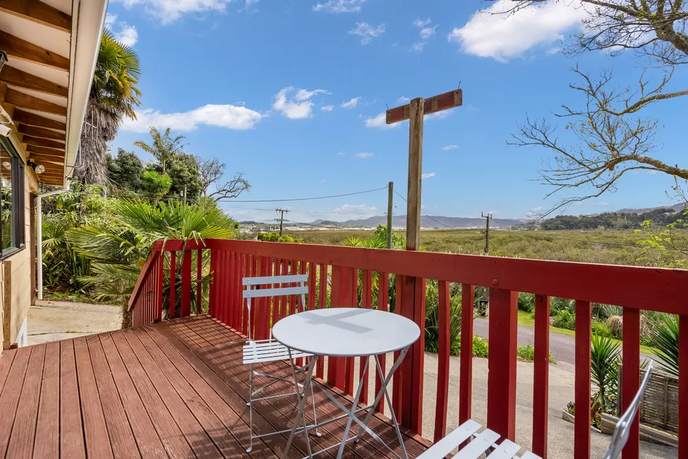 Photos of 3B Waimahanga Road
