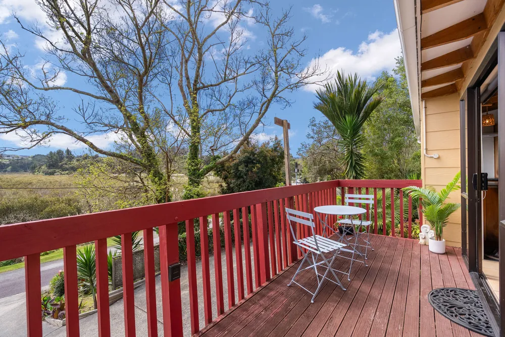 Photos of 3B Waimahanga Road