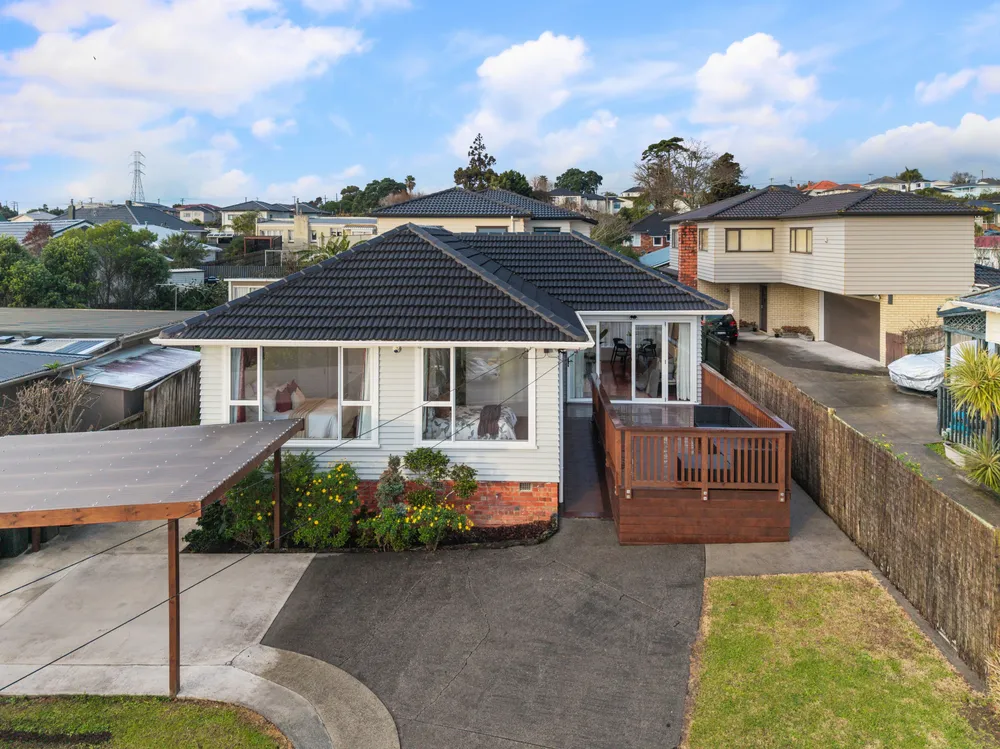 Photos of 62 Rogan Street