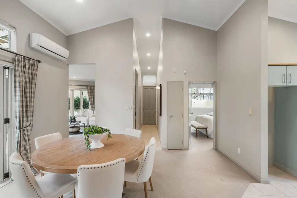 Photos of 25A William Avenue