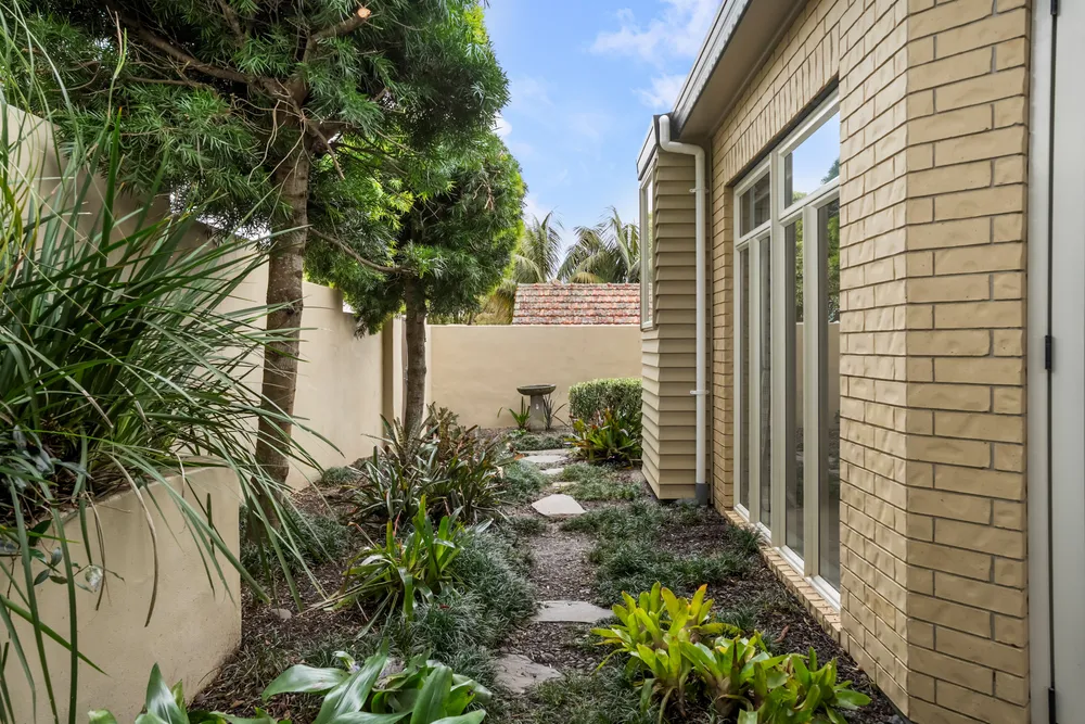 Photos of 25A William Avenue