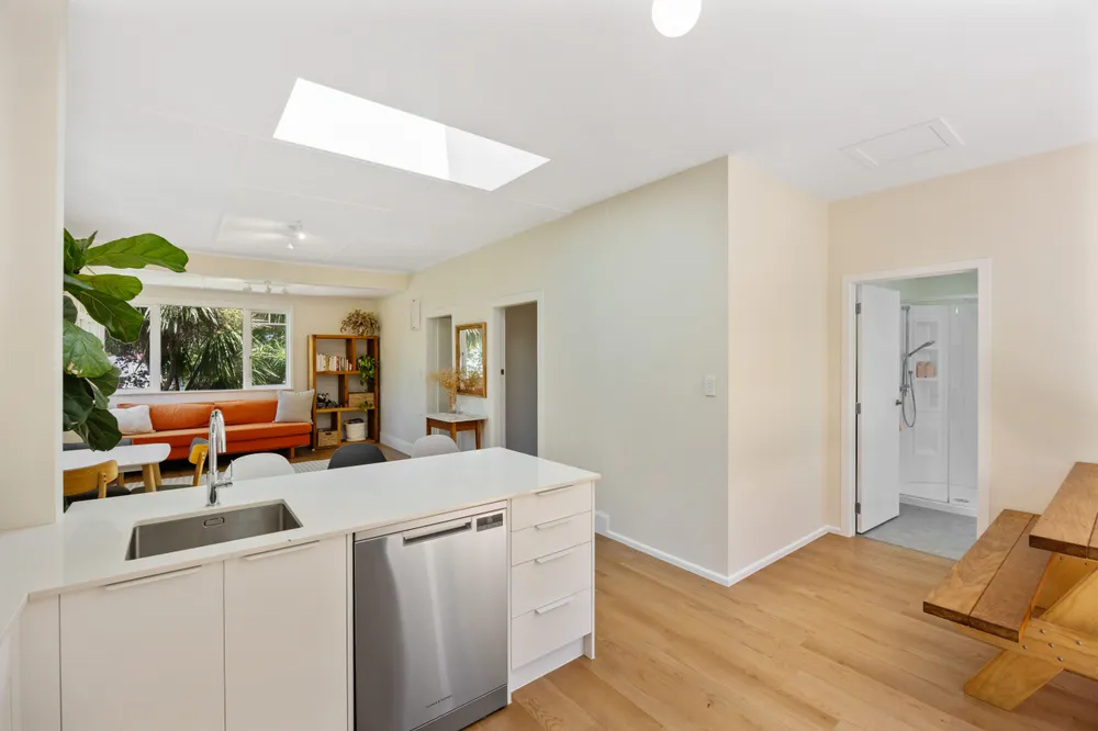 Photos of 28 Hastings Street