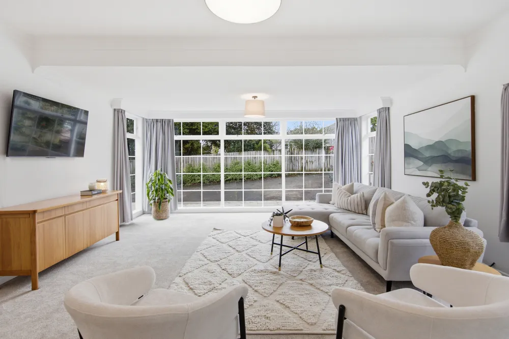 Photos of 16A Powell Street