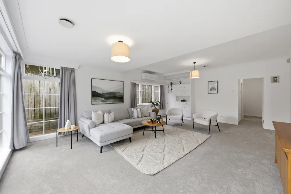 Photos of 16A Powell Street
