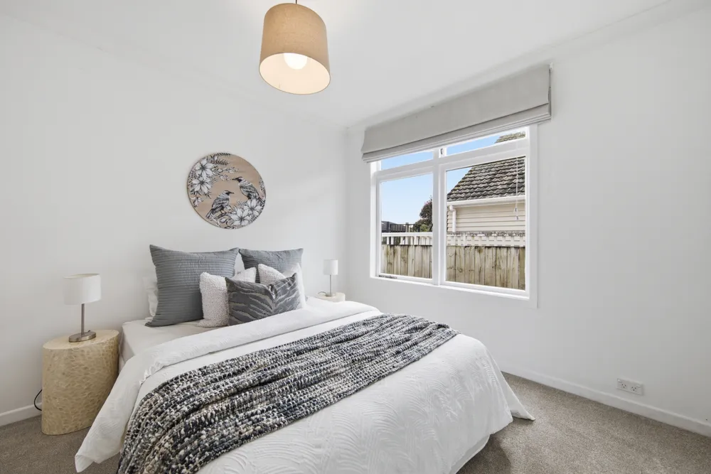 Photos of 16A Powell Street