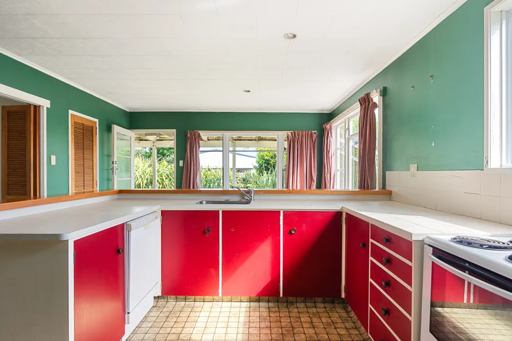 Photos of 10 Hinaki Street
