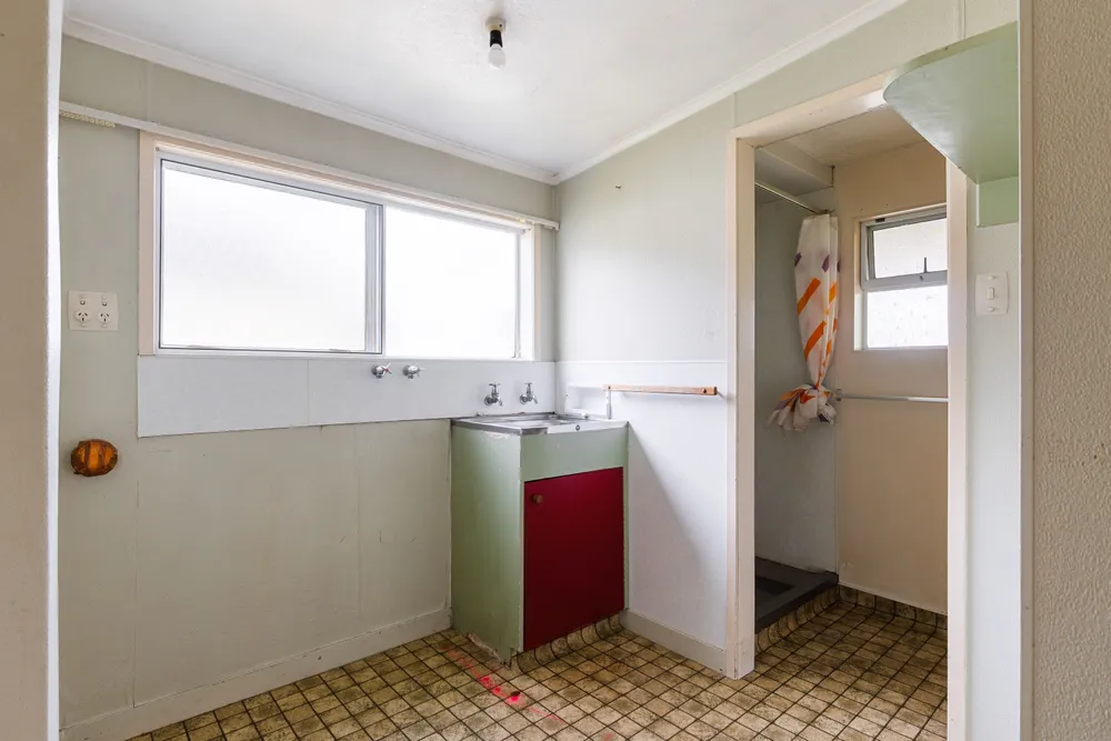 Photos of 10 Hinaki Street