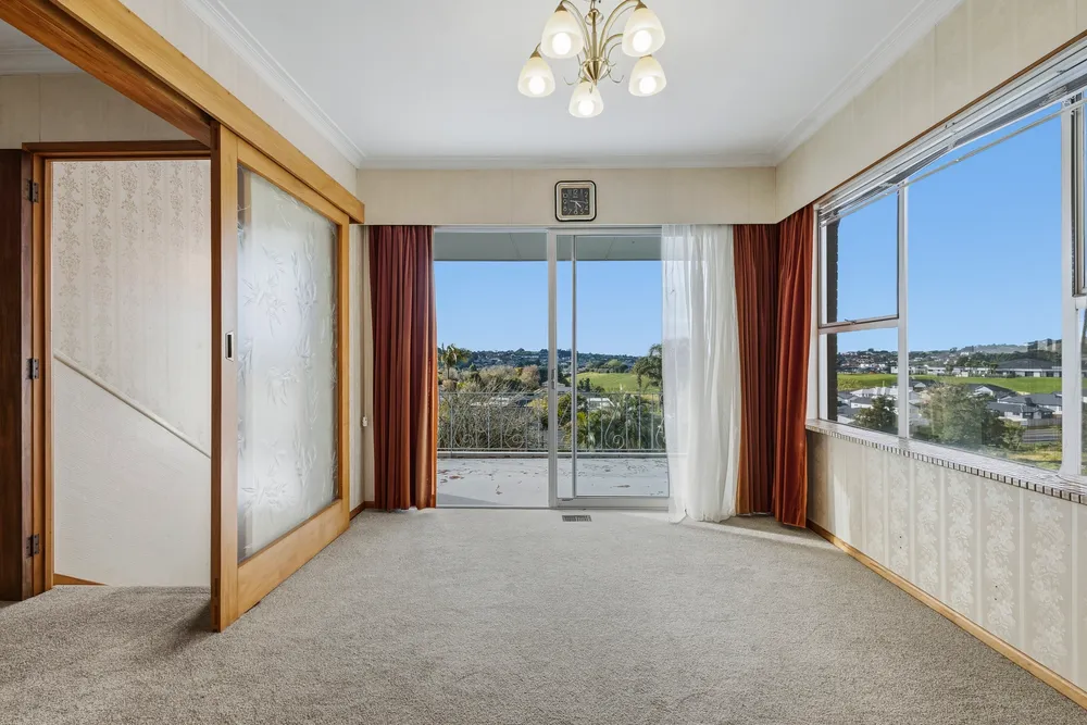 Photos of 2 Cherry Crescent