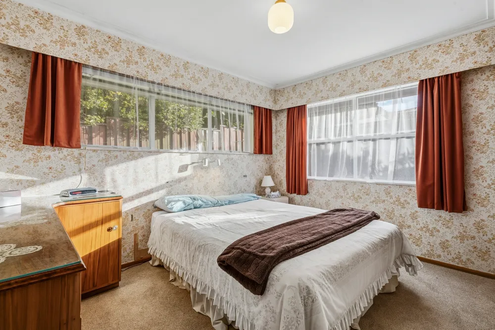 Photos of 2 Cherry Crescent