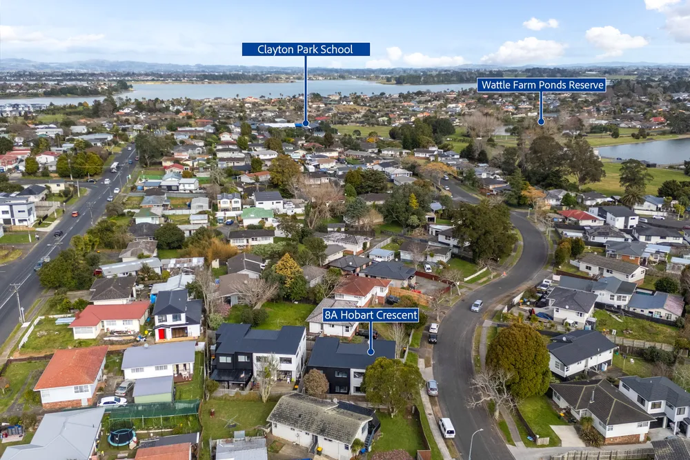 Photos of 8A Hobart Crescent
