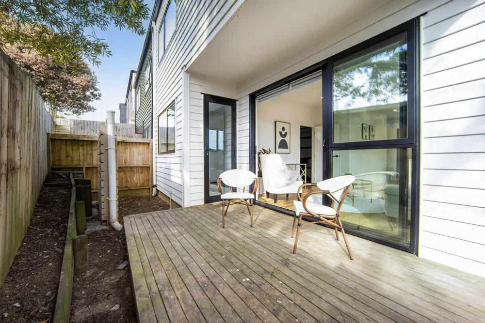 Photos of 8A Hobart Crescent