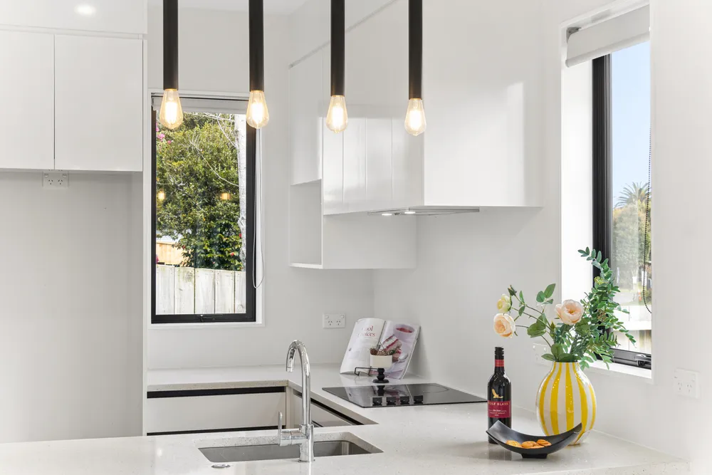 Photos of 8A Hobart Crescent