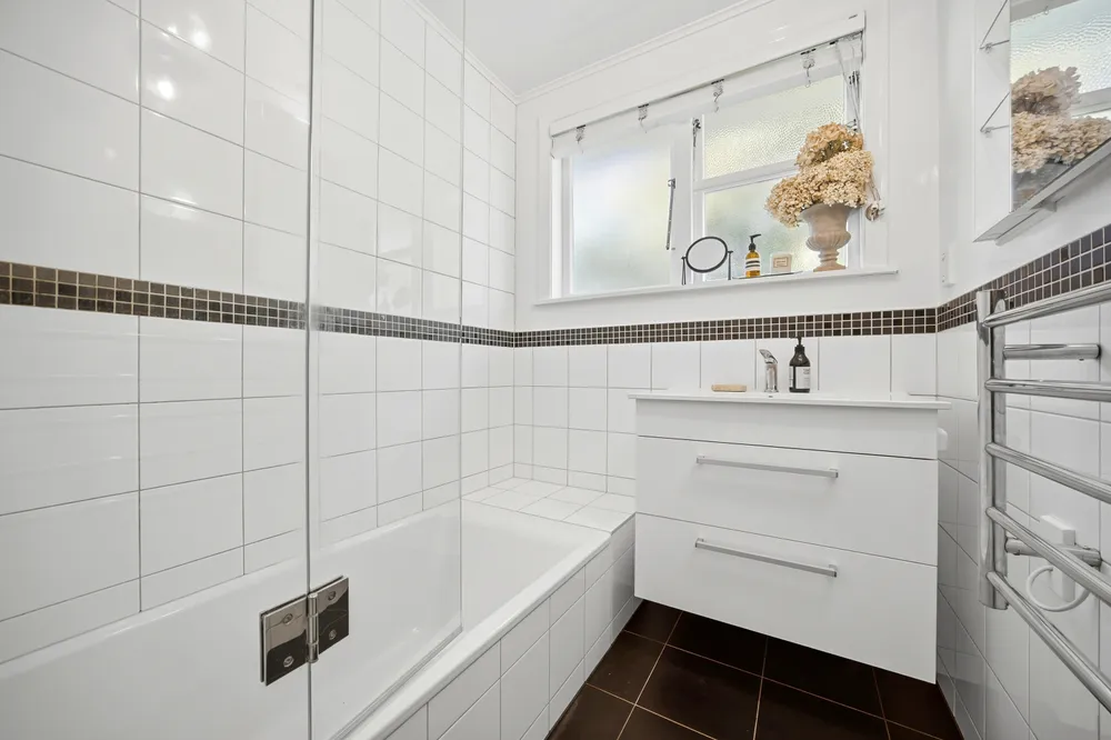 Photos of 62A Yeovil Road