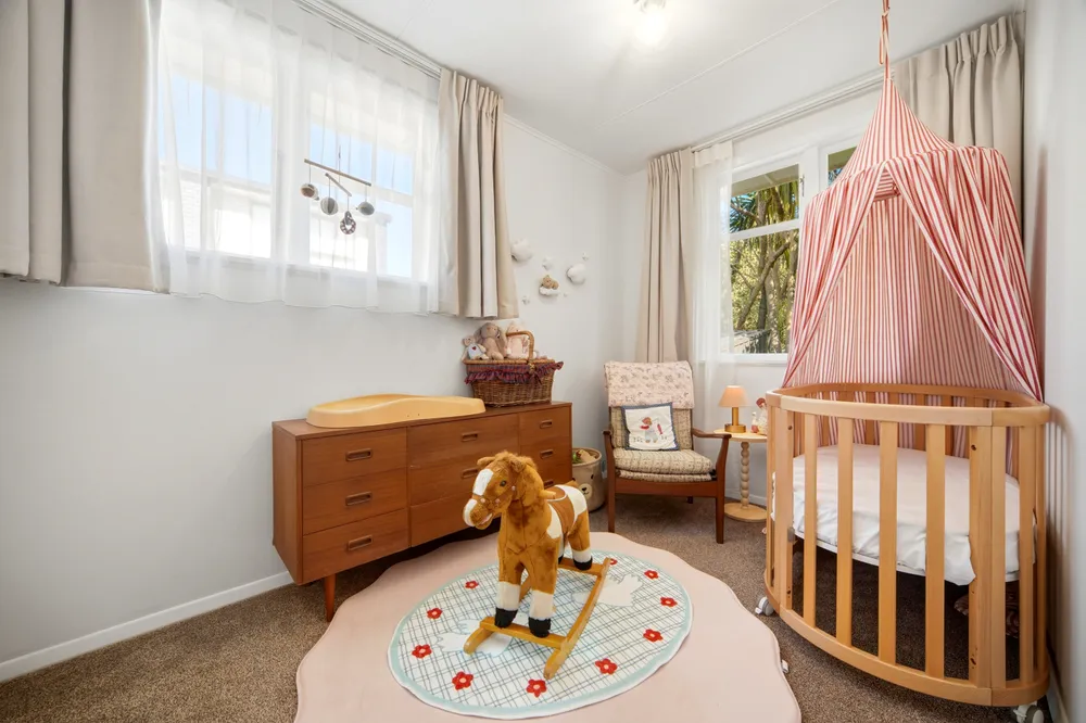 Photos of 62A Yeovil Road
