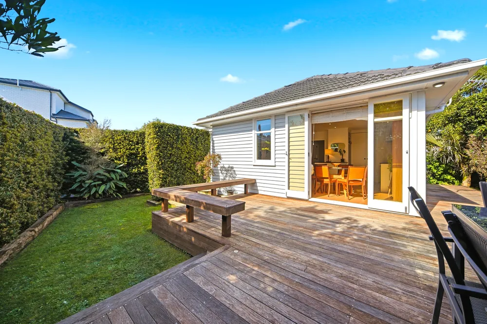Photos of 62A Yeovil Road