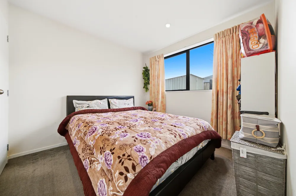 Photos of 39 Casuarina Road