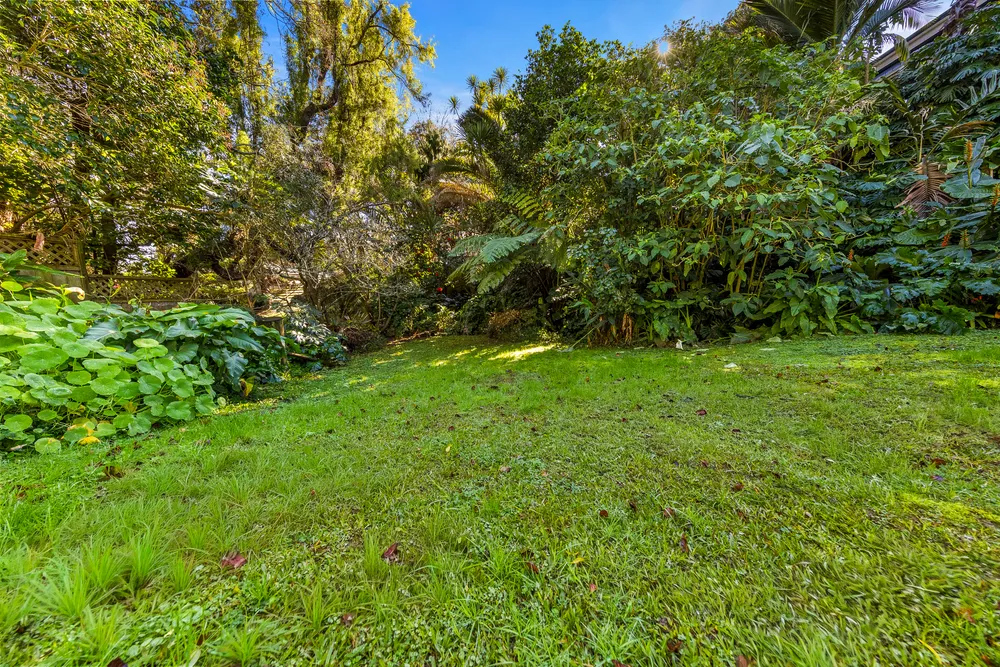 Photos of 68 Godden Crescent