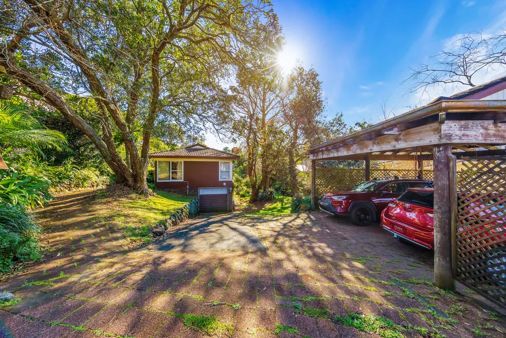 Photos of 68 Godden Crescent