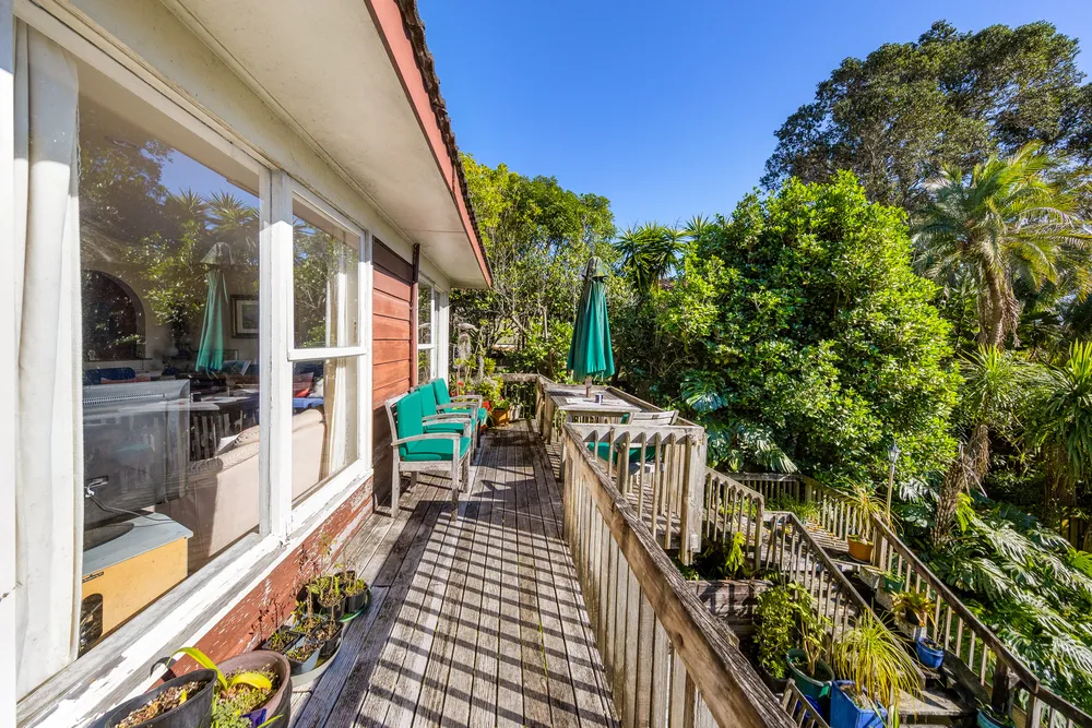 Photos of 68 Godden Crescent