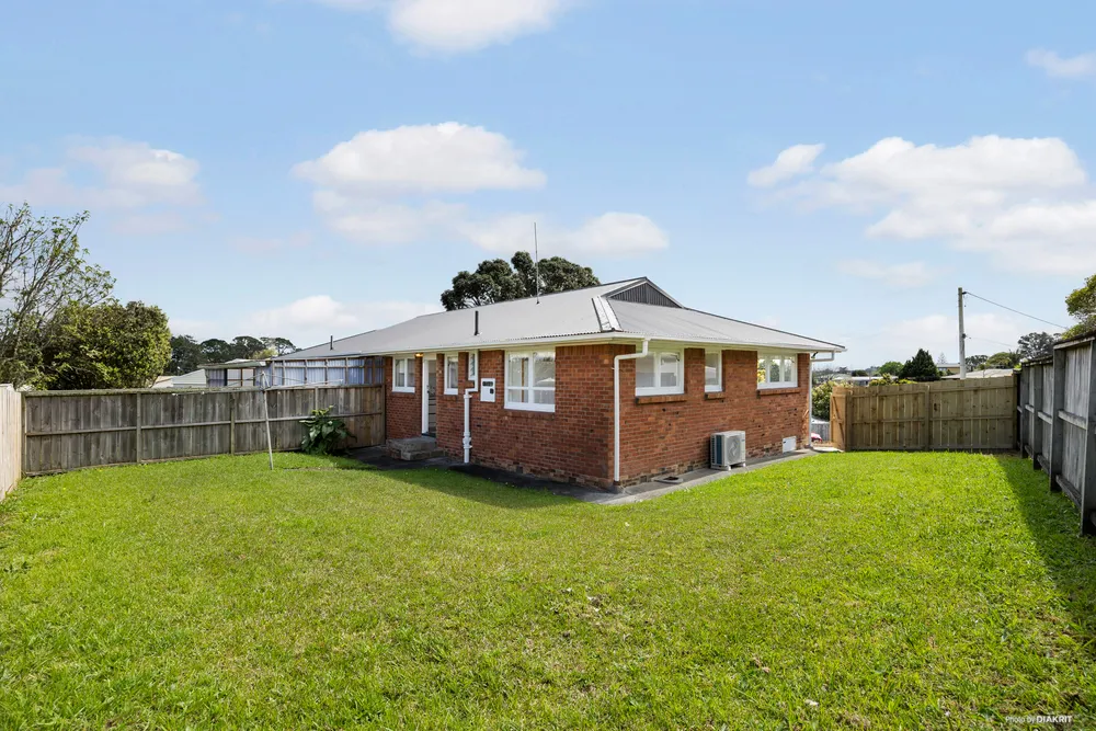 Photos of 2/30 Kay Drive