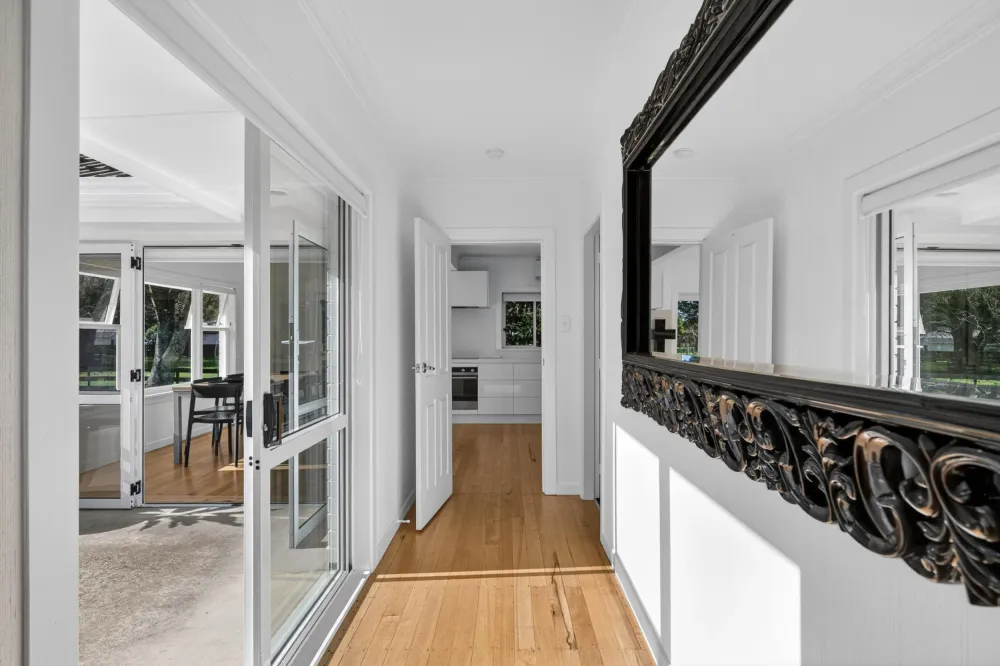 Photos of 2039 Te Pahu Road