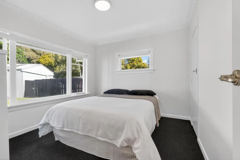 Photos of 2039 Te Pahu Road