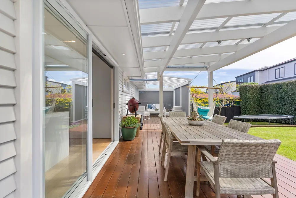 Photos of 41 Taupo Street