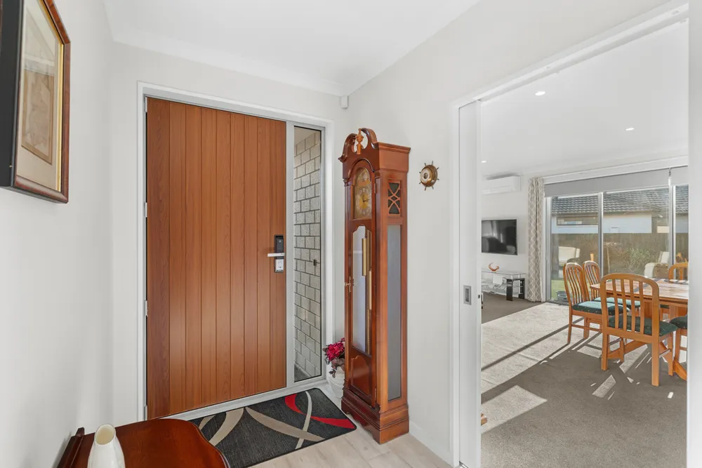 Photos of 42 Contrail Street