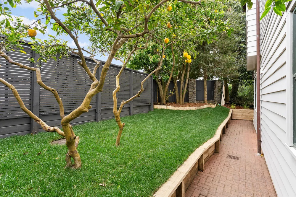 Photos of 3A Laxon Terrace