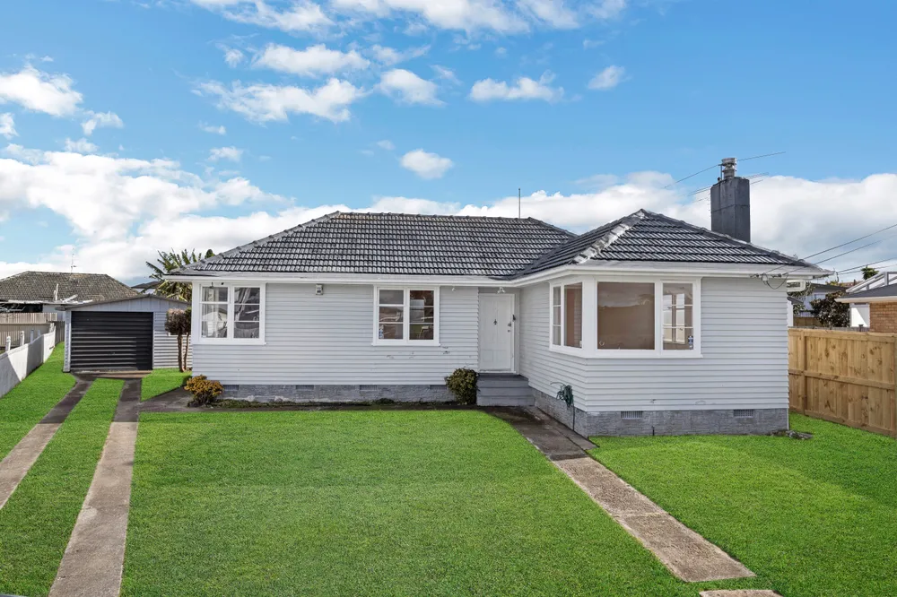 Photos of 5 Bowen Street