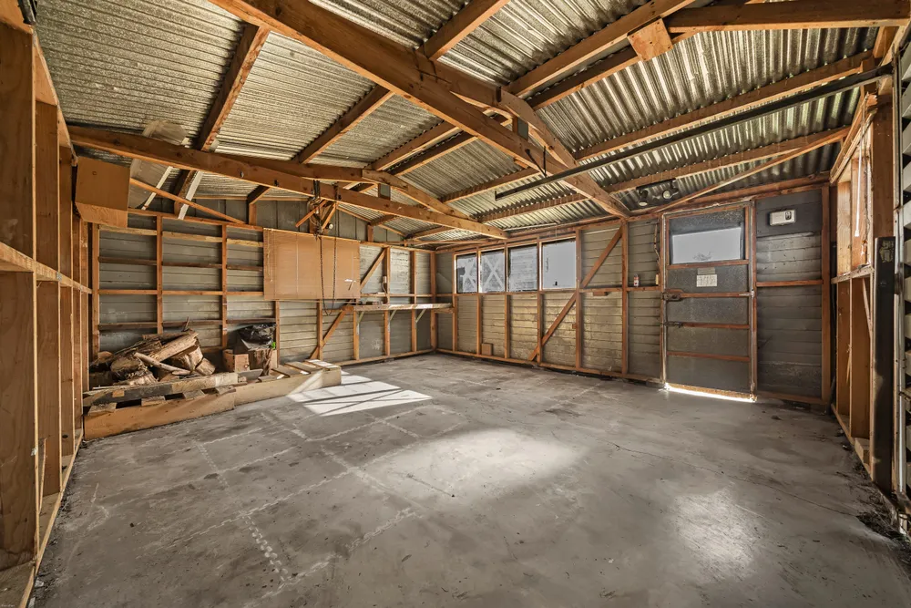 Photos of 5 Bowen Street