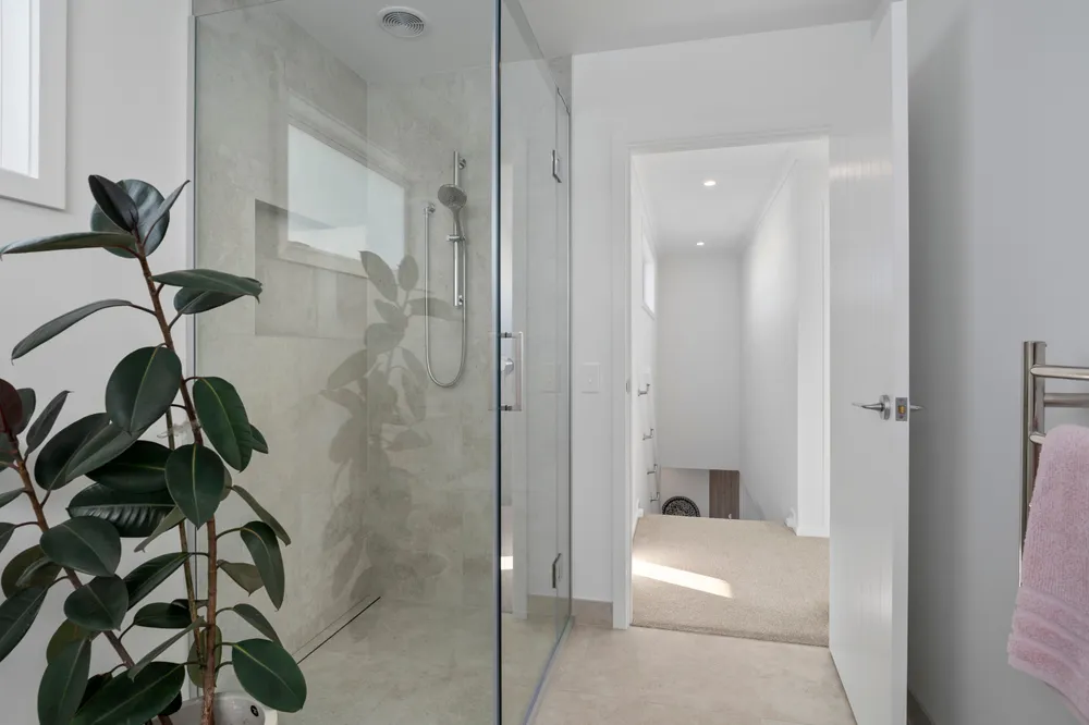 Photos of 106 Pallida Crescent