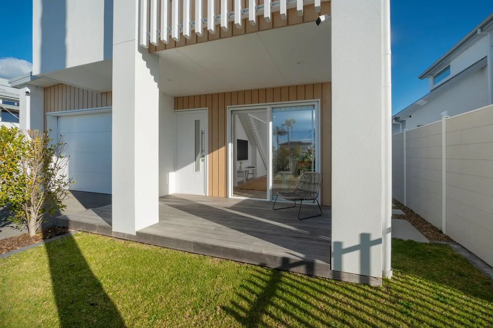 Photos of 106 Pallida Crescent