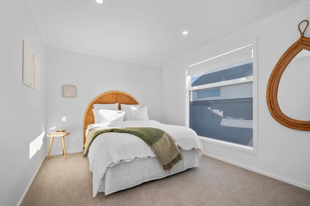 Photos of 106 Pallida Crescent